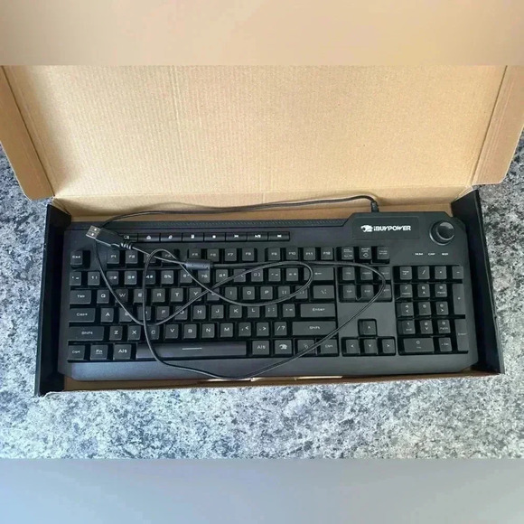 Brand New iBuyPower Ares M2 Wired Gaming Keyboard RGB Lighting Spill Resistant - Picture 2 of 3